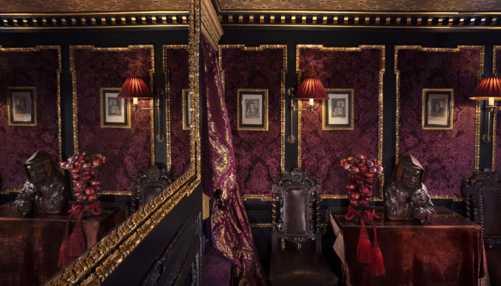 Armory Witchery, Edinburgh.04.2021.Photograph David Cheskin..